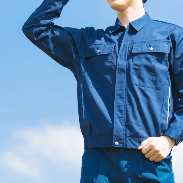 制服